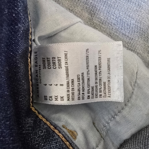 American Eagle Distressed Skinny Jeans - Size 4 Short - Picture 3 of 5